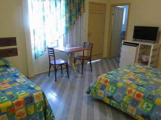 Hotel Santa Paula กัวราตูบา ภายนอก รูปภาพ
