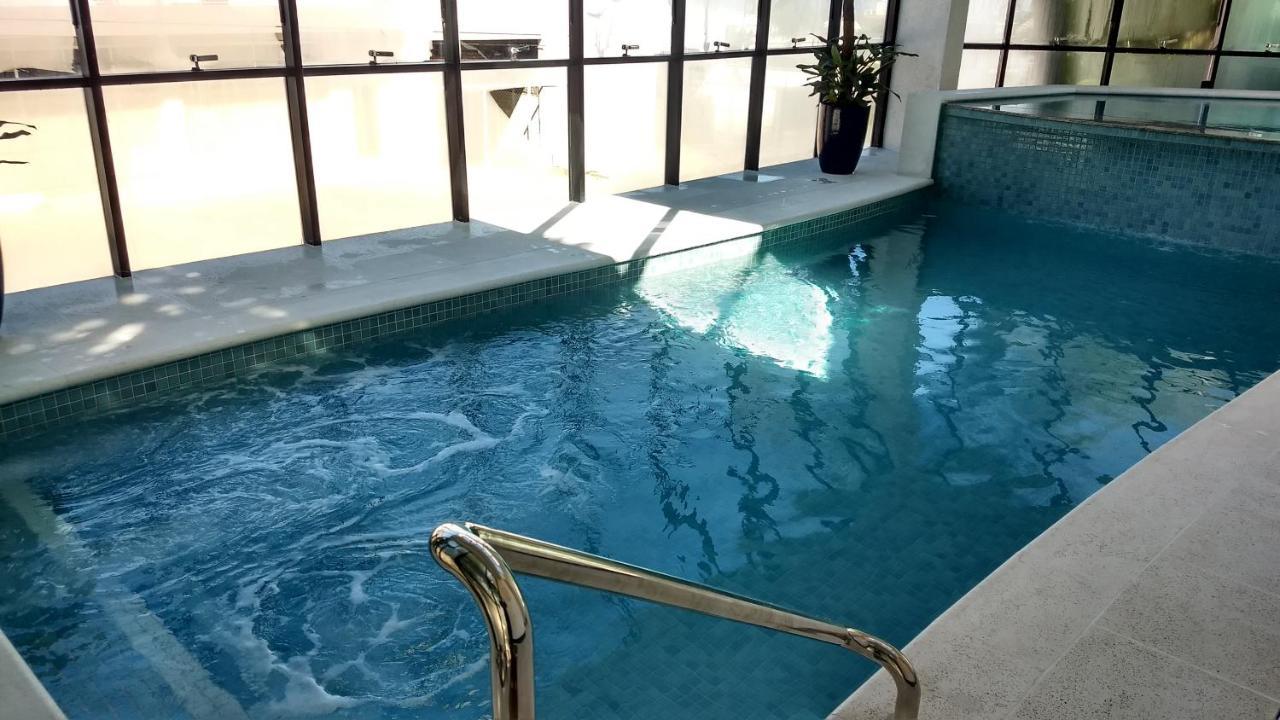 Hotel Santa Paula กัวราตูบา ภายนอก รูปภาพ